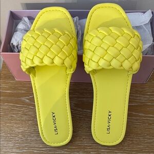 NIB! Lisa Vicky Mission Yellow Weave Braided Slide Sandals